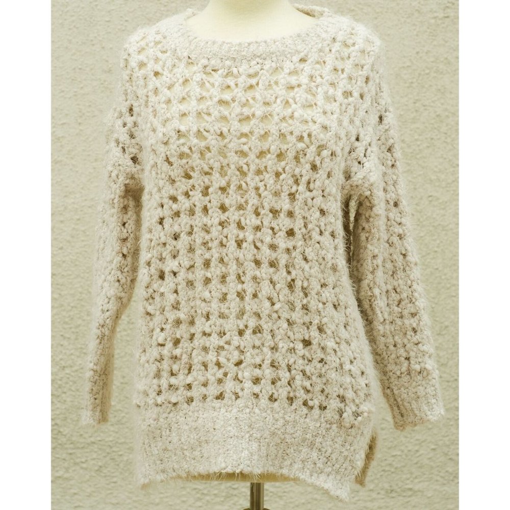 Cliche Couture Sweater Ivory Soft White Cream Fuzzy  Sweater Size Medium